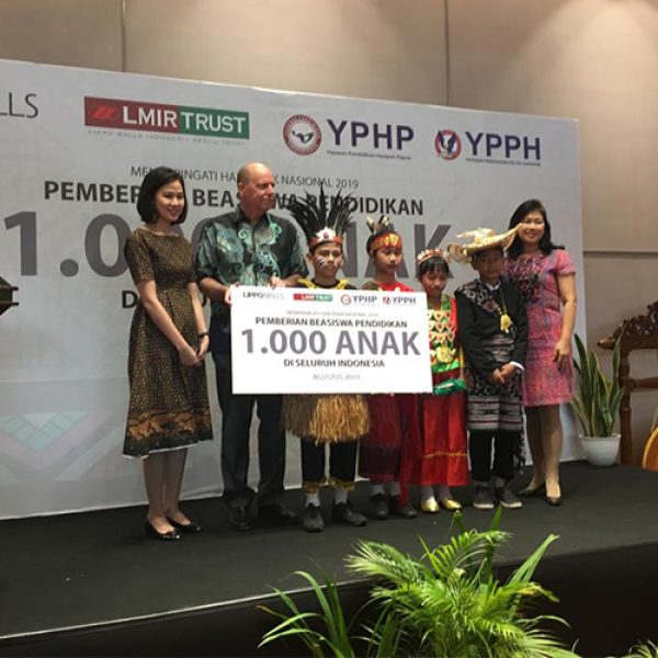 YPPH dan YPHP Terima Bantuan Beasiswa Pendidikan dari Lippo Malls Indonesia
